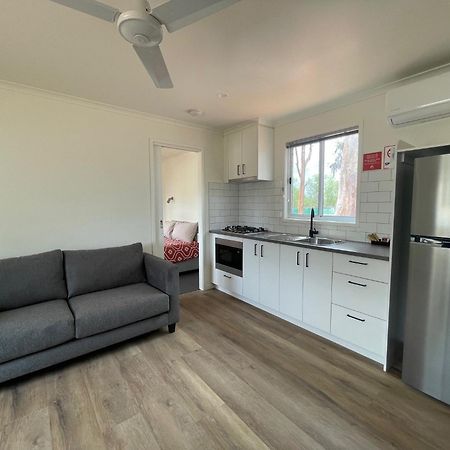 Cobar Caravan Park מראה חיצוני תמונה