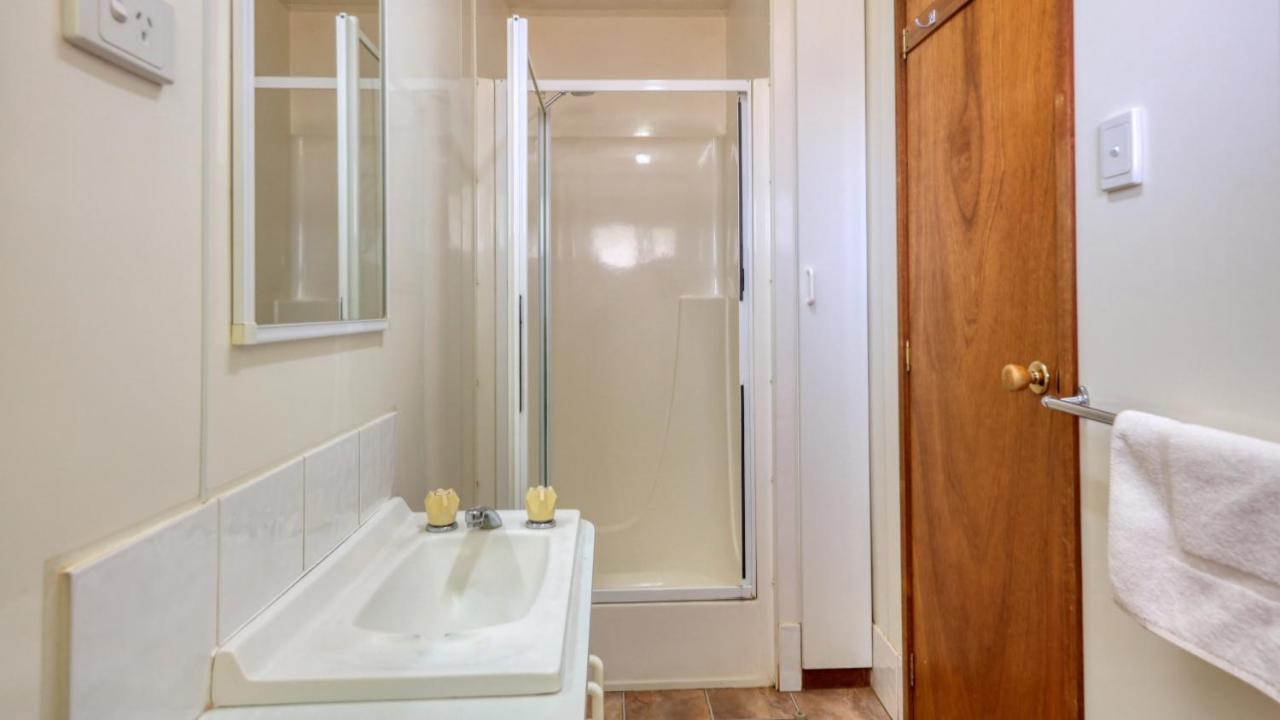 Cobar Caravan Park מראה חיצוני תמונה