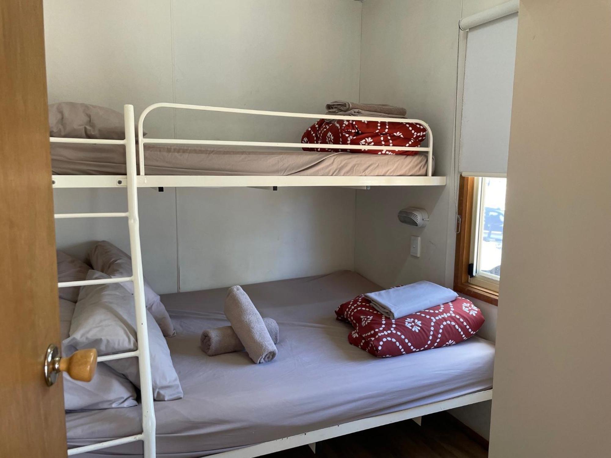 Cobar Caravan Park מראה חיצוני תמונה